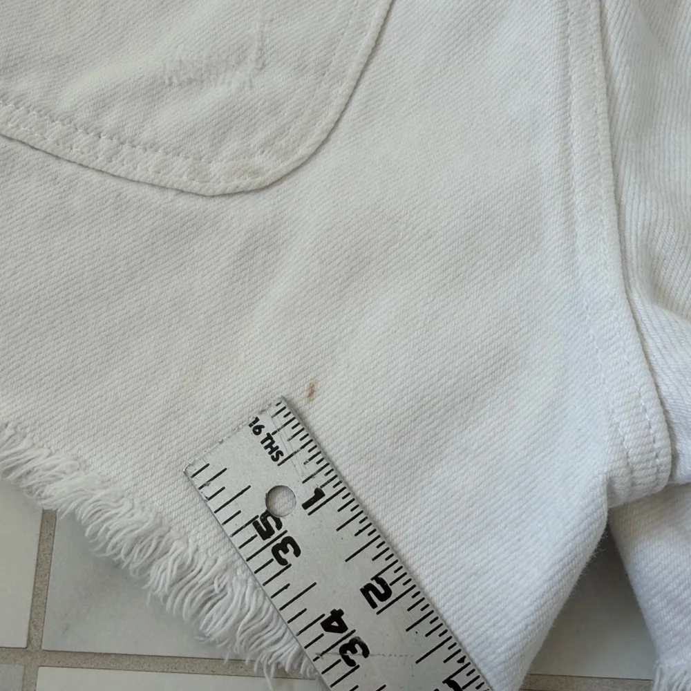 Zara White Distressed Cut Off Jean Shorts Girls 13/14